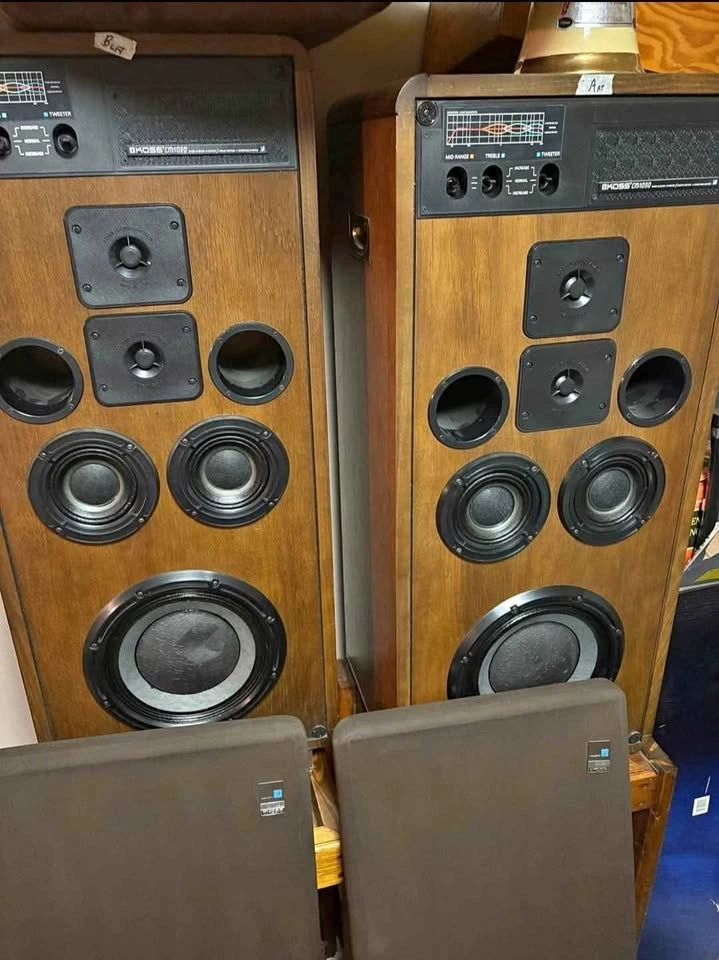 KOSS CM1030 SPEAKERS W/STANDS & PIONEER SX-580 RECIEVER - photo 3