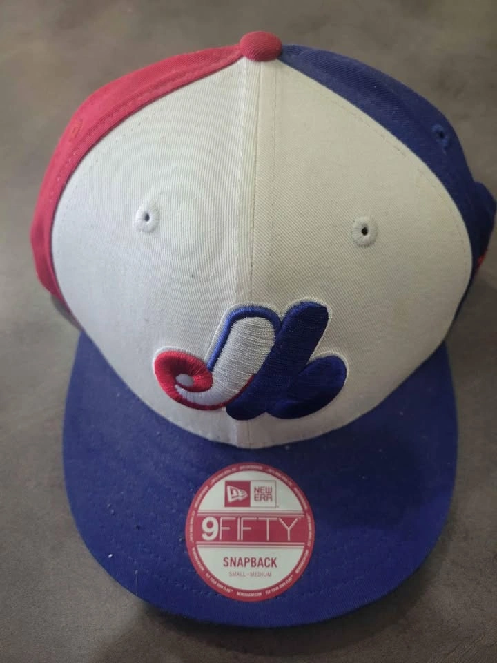 Older Snap Back Hats - photo 2