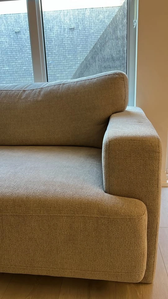 STRUCTUBE Sofa - Accepting Offers - photo 3