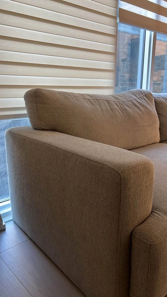 STRUCTUBE Sofa - Accepting Offers - photo 4