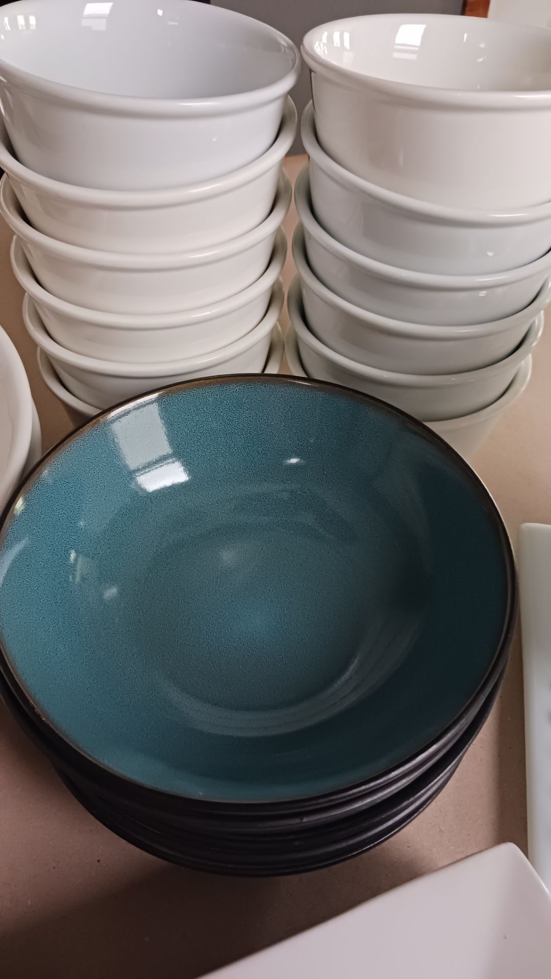 Crate & Barrel collection of diner ware - photo 5