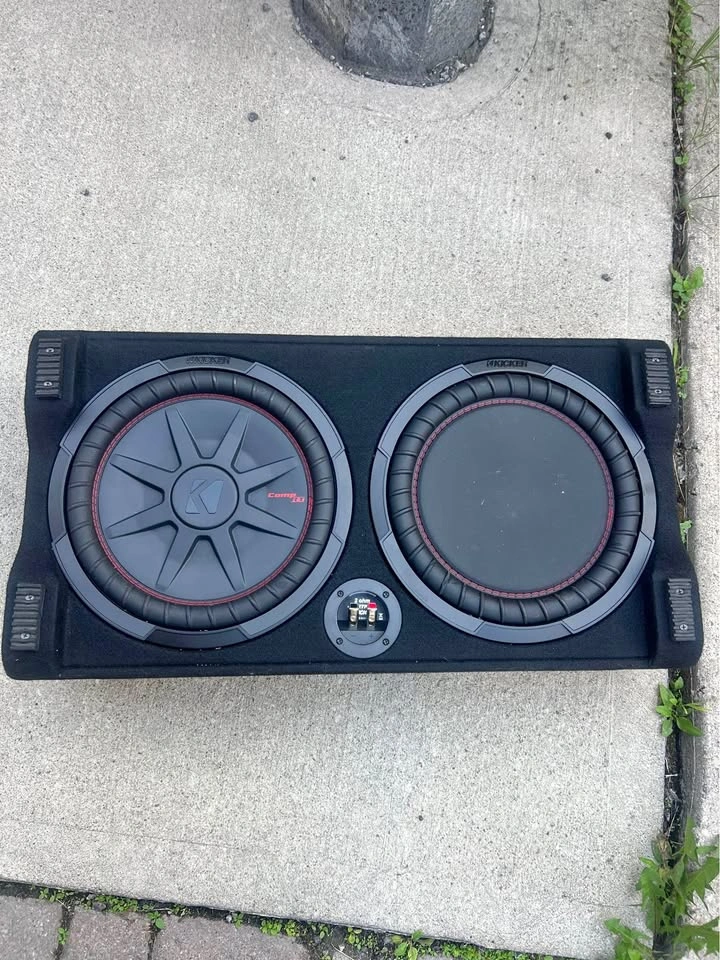 Subwoofer KICKER 12 inch
