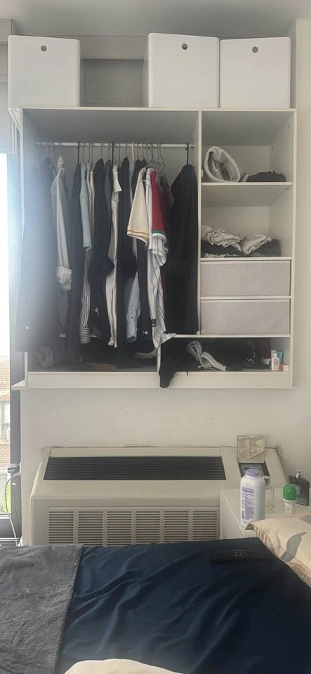 Wardrobe closet in like new conditions - photo 2