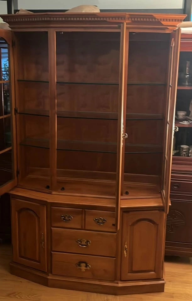 Roxton Solid Maple China Cabinet / Buffet & Hutch - photo 2