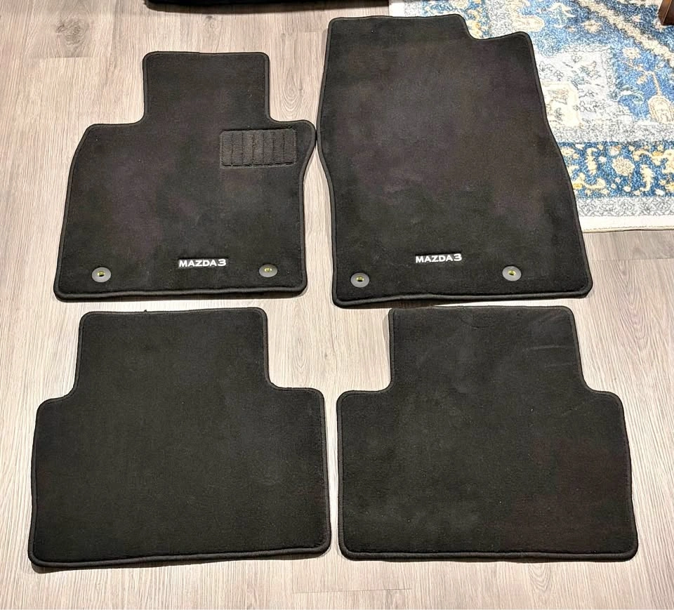 Mazda 3 Floor Mats – Full Set (4 Pieces)