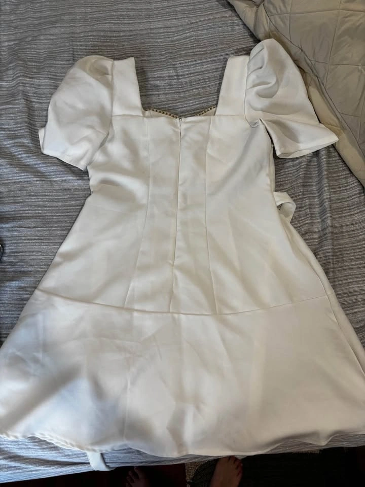 Women’s formal white dress with gold and pearl accents, poofy sl - photo 2