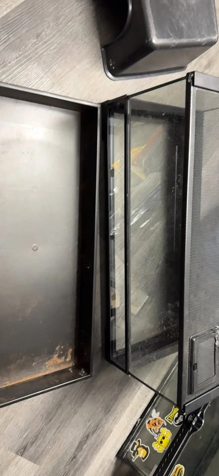 Glass Terrarium Enclosure - photo 2