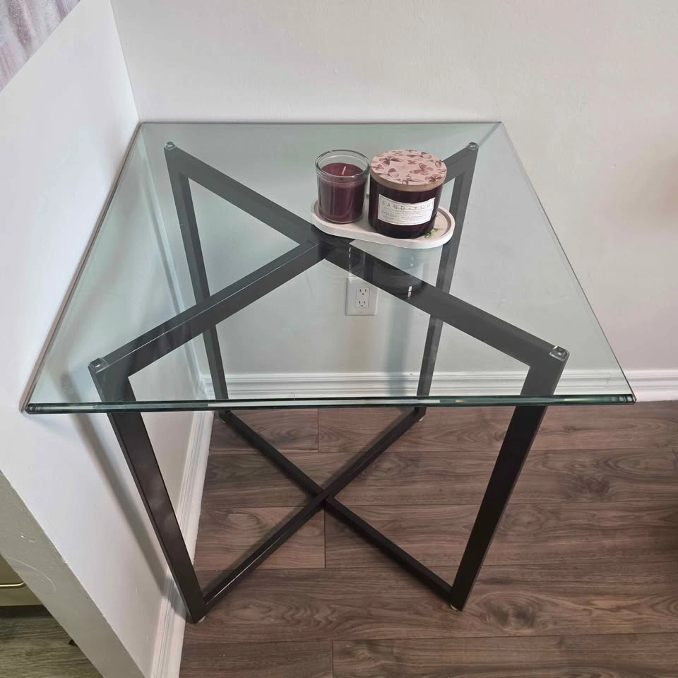 Tempered glass top dinning table - photo 3
