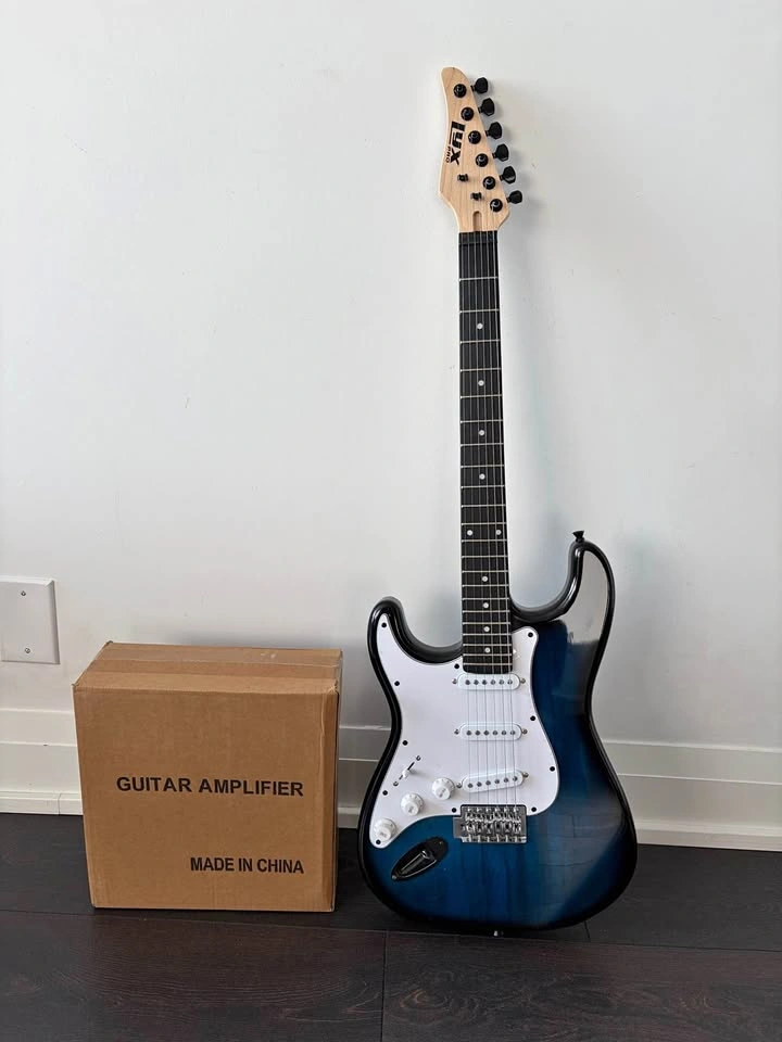 LyxPro Electric Guitar with Amplifier