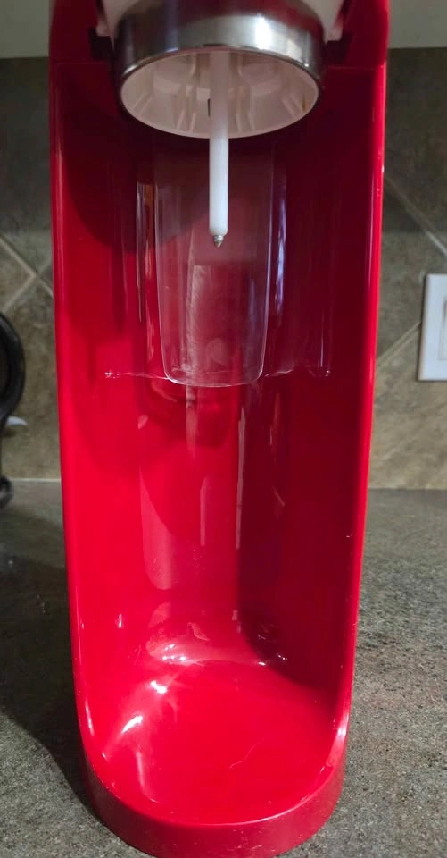 SodaStream Fizzi Sparkling Water Maker with 2 CO2 Cylinders - photo 3