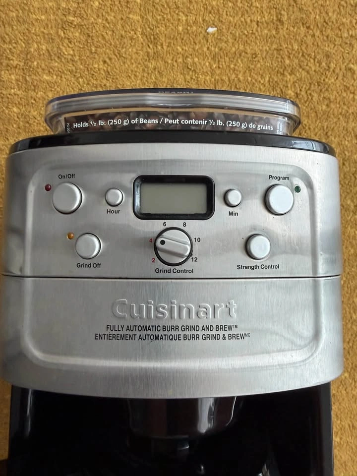 Cuisinart Burr Grind & Brew Coffee Maker - photo 2