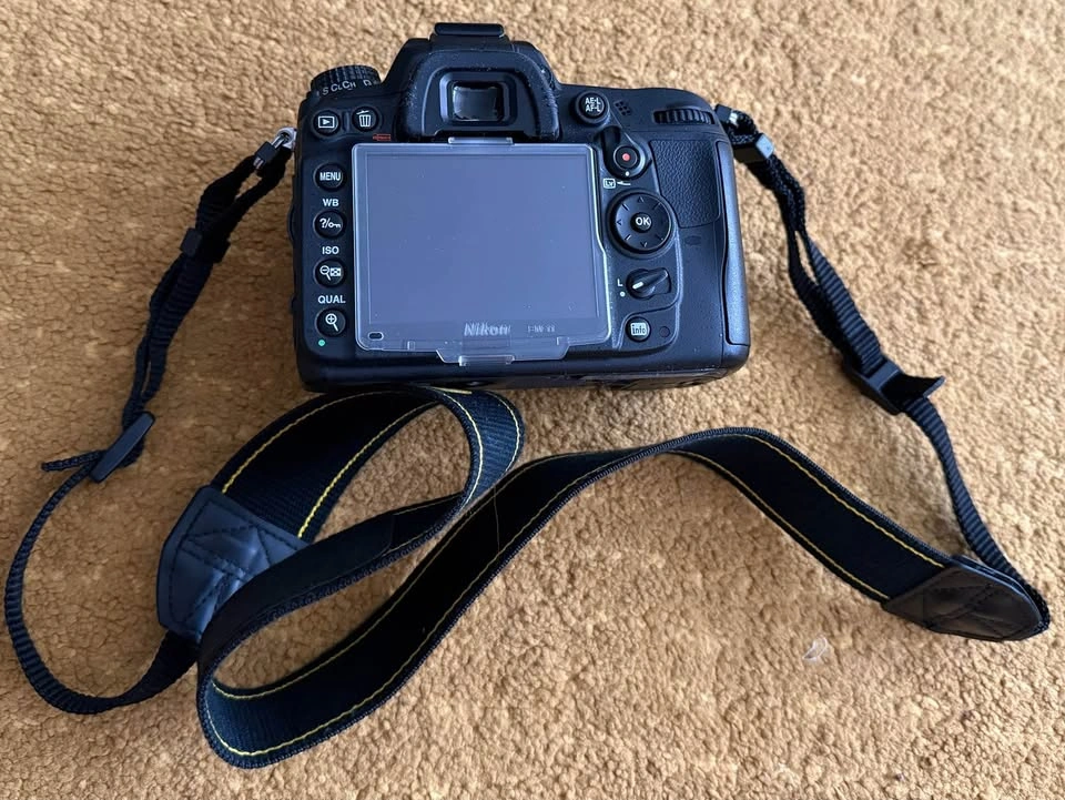 Nikon D7000 Digital SLR Camera combo - photo 3