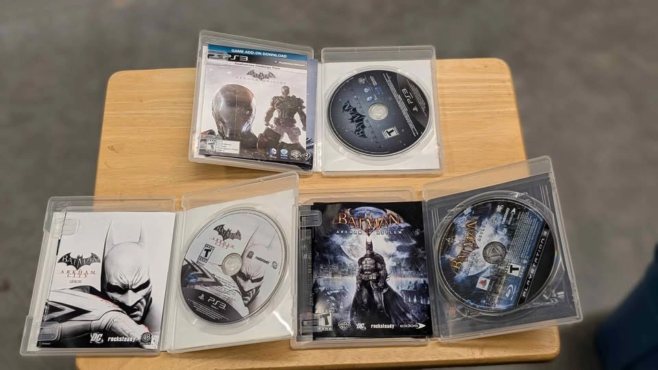 Batman Arkham Trilogy PS3 – 3 Games – $30 - photo 5