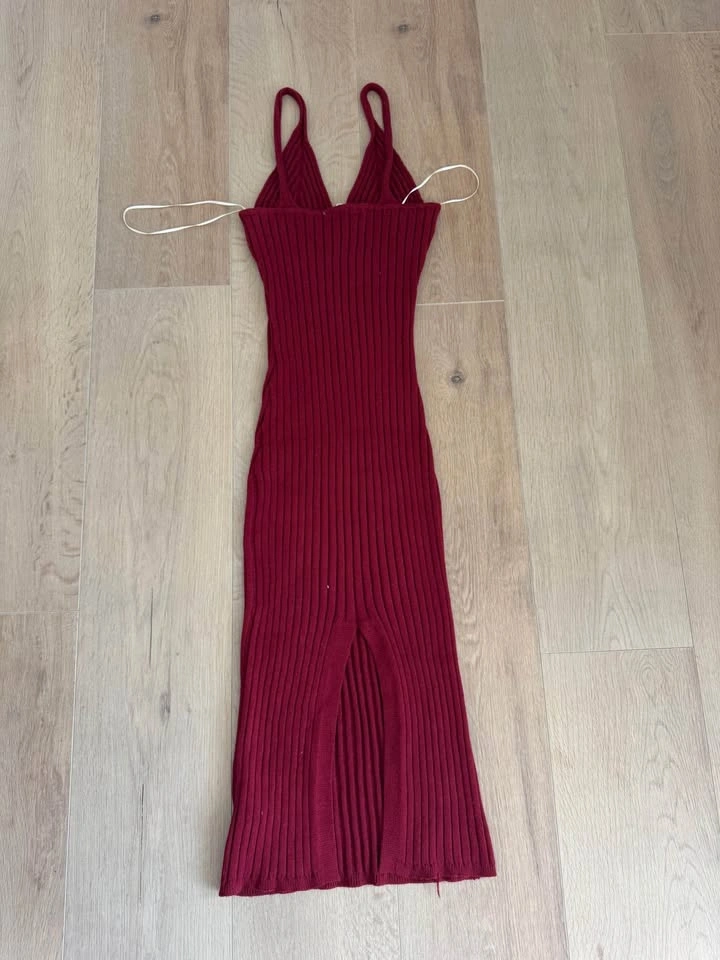 Burgundy Ribbed Knit Midi Dress - photo 5