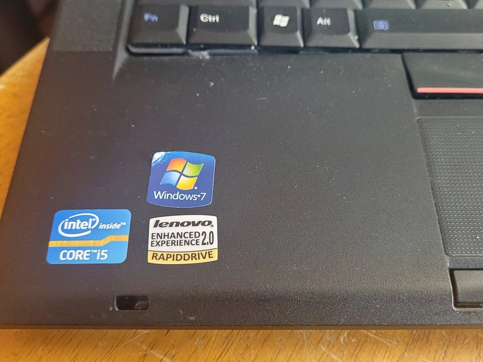 Lenovo ThinkPad T420s i5 8GB RAM 160GB SSD Win 10