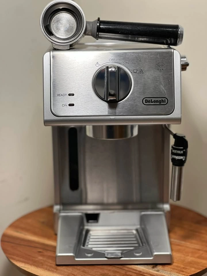 De'Longhi ECP3630 Espresso & Cappuccino Machine – 15 Bar Pump - photo 3