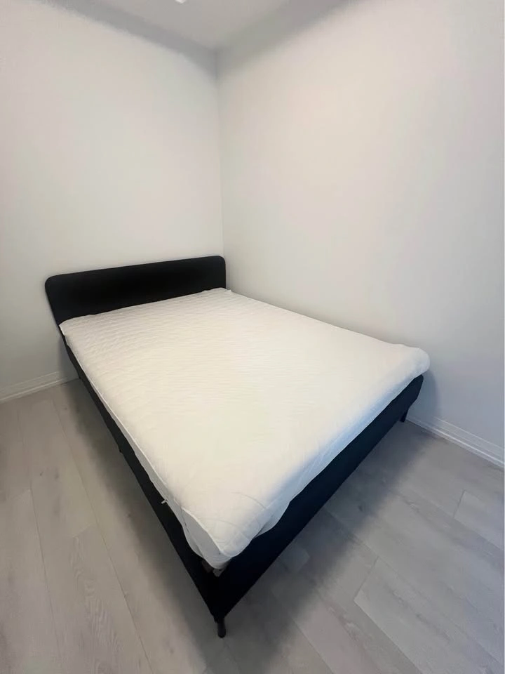 IKEA Queen size mattress - photo 2