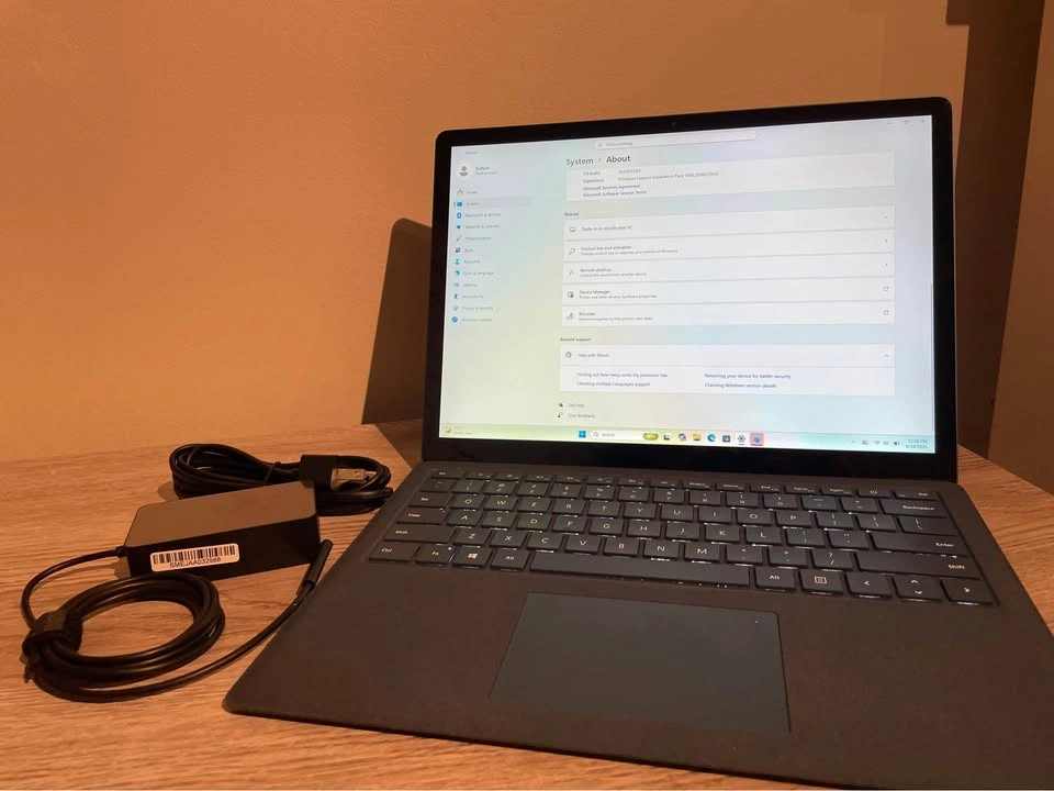 Microsoft Surface Laptop – Intel Core i5 | 8GB RAM | 256GB SSD - photo 5