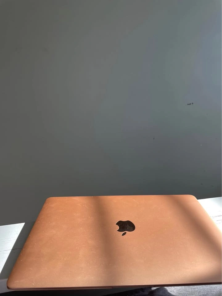 MacBook Air 13” 2019 – Rose Gold | i5 | 128GB SSD | Touch ID - photo 2