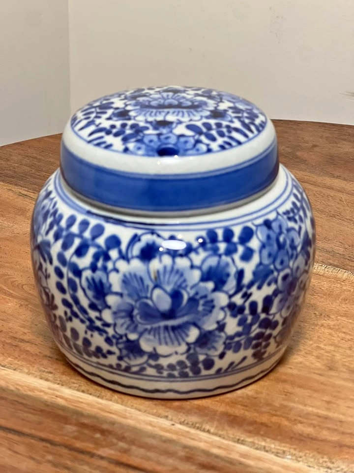 Vintage Hand-Painted Dutch Delft Blue Mini Lidded Jar