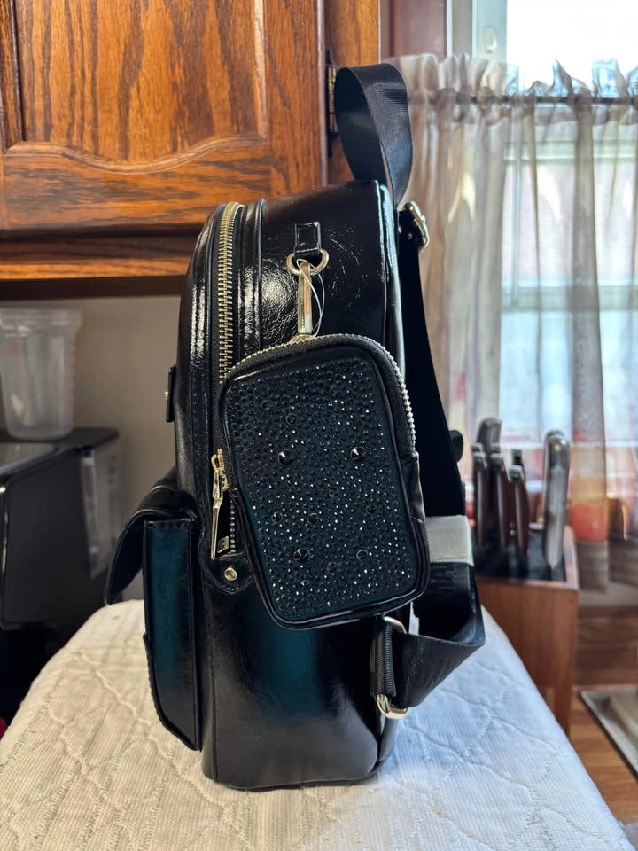 Madden NYC Women's Faux Leather Dome Ring Backpack NWT - photo 2