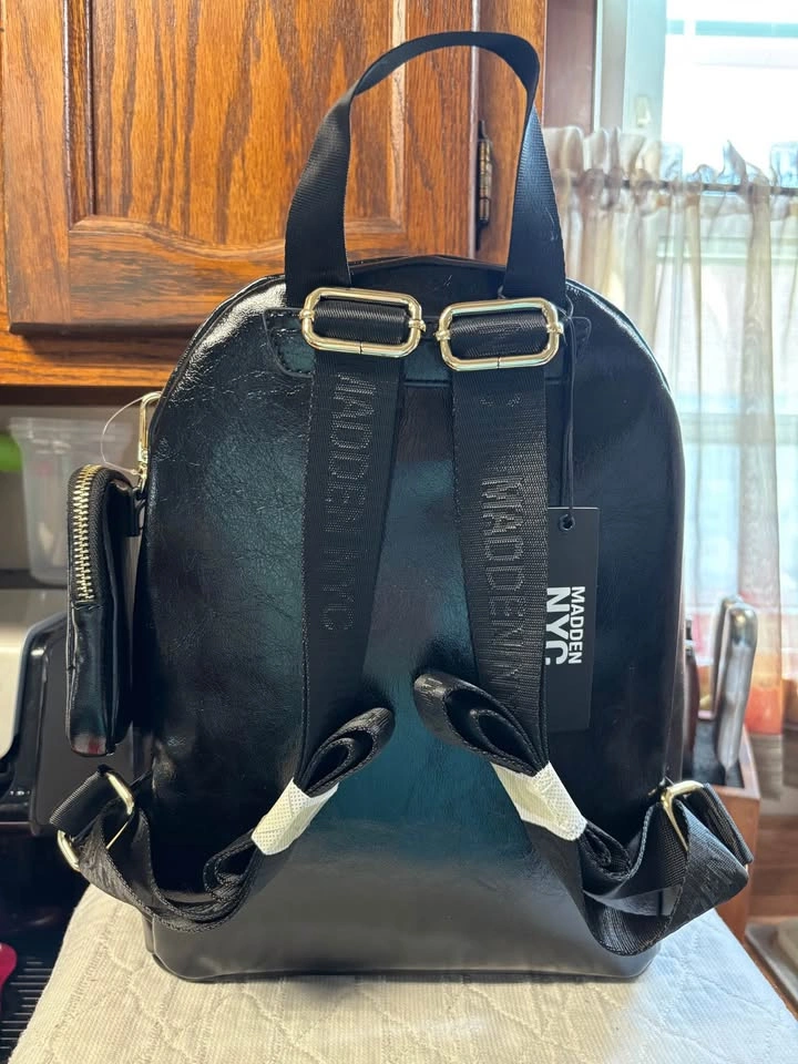 Madden NYC Women's Faux Leather Dome Ring Backpack NWT - photo 4