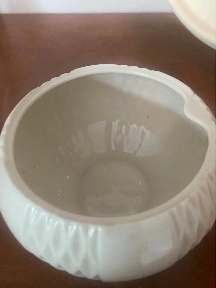 Vintage Lenox Lidded Candy Dish with Finial 6 3/4" - photo 3