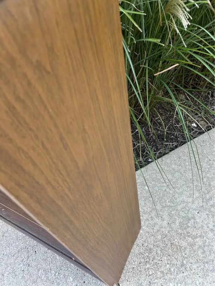 Large Wooden Bookshelf image indicator(5)