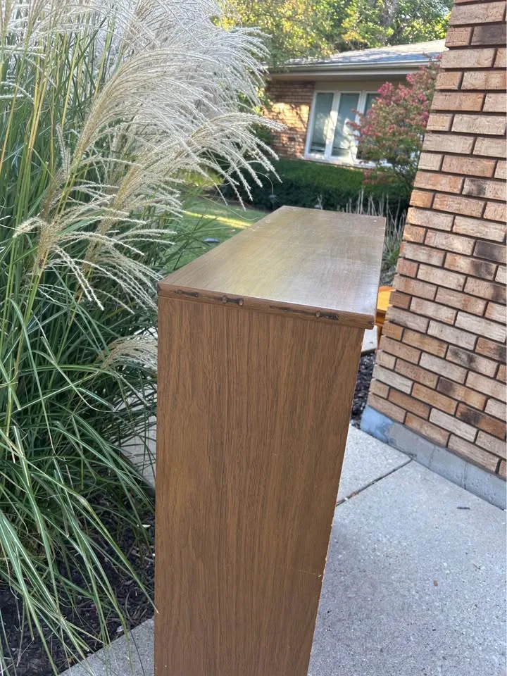 Large Wooden Bookshelf image indicator(7)