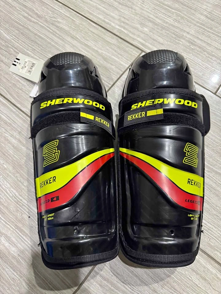 Brand New Sherwood Rekker Legend 4 Junior Shin Guards - 12"