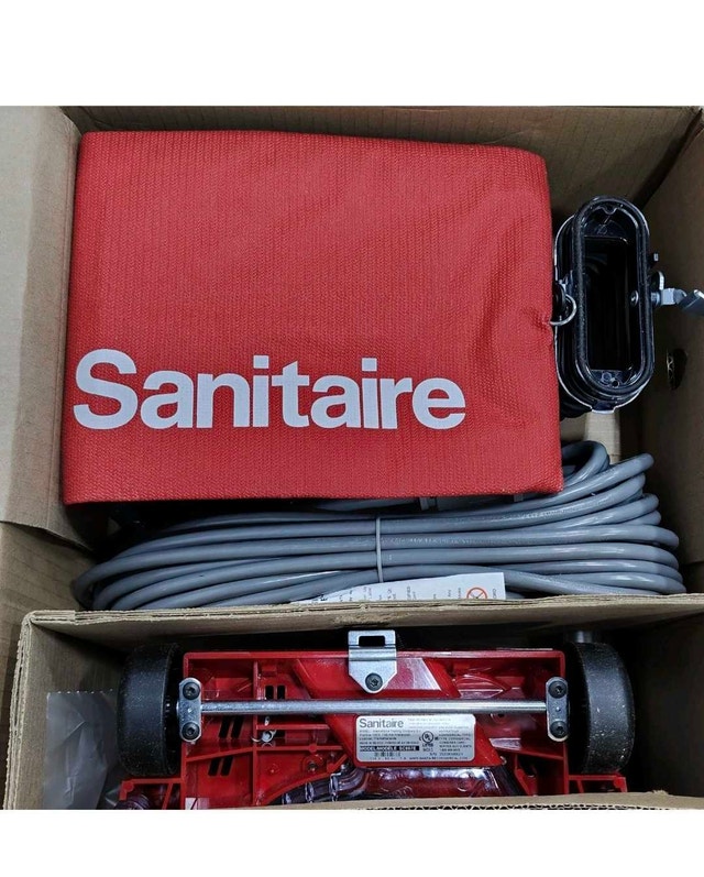 Sanitaire TRADITION SC887E Commercial Upright Vacuum - photo 4
