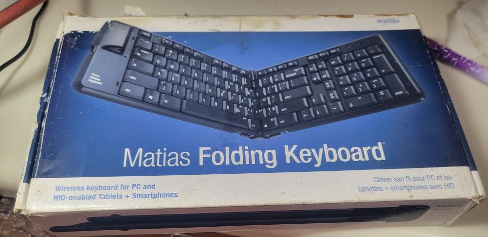 Matias FK304 Black Wireless Lightweight Portable Folding Keyboar - photo 4