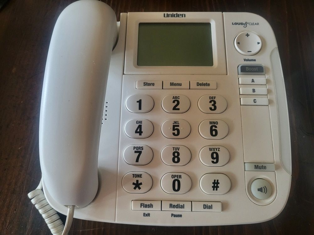 2 Uniden CEZ260W Big Button Desktop Corded Phones