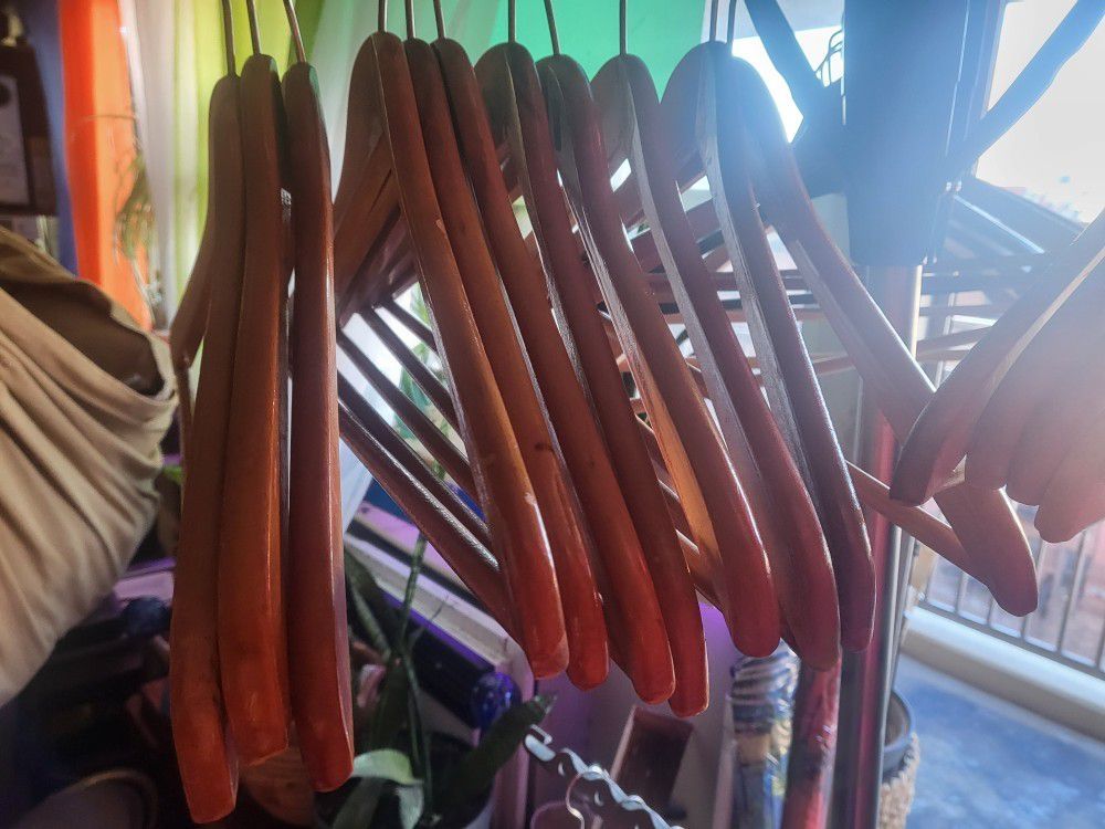 42 Vintage Wooden Hangers - photo 3