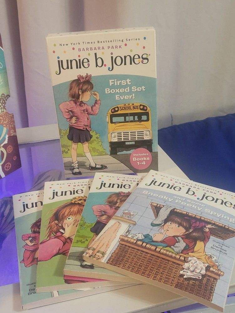 Judy Blume • Nancy Drew • Junie B. Jones Book Set - photo 2