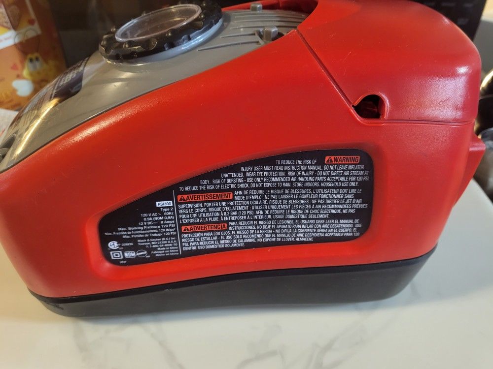 Black+Decker Asi300 Air Compressor - photo 2