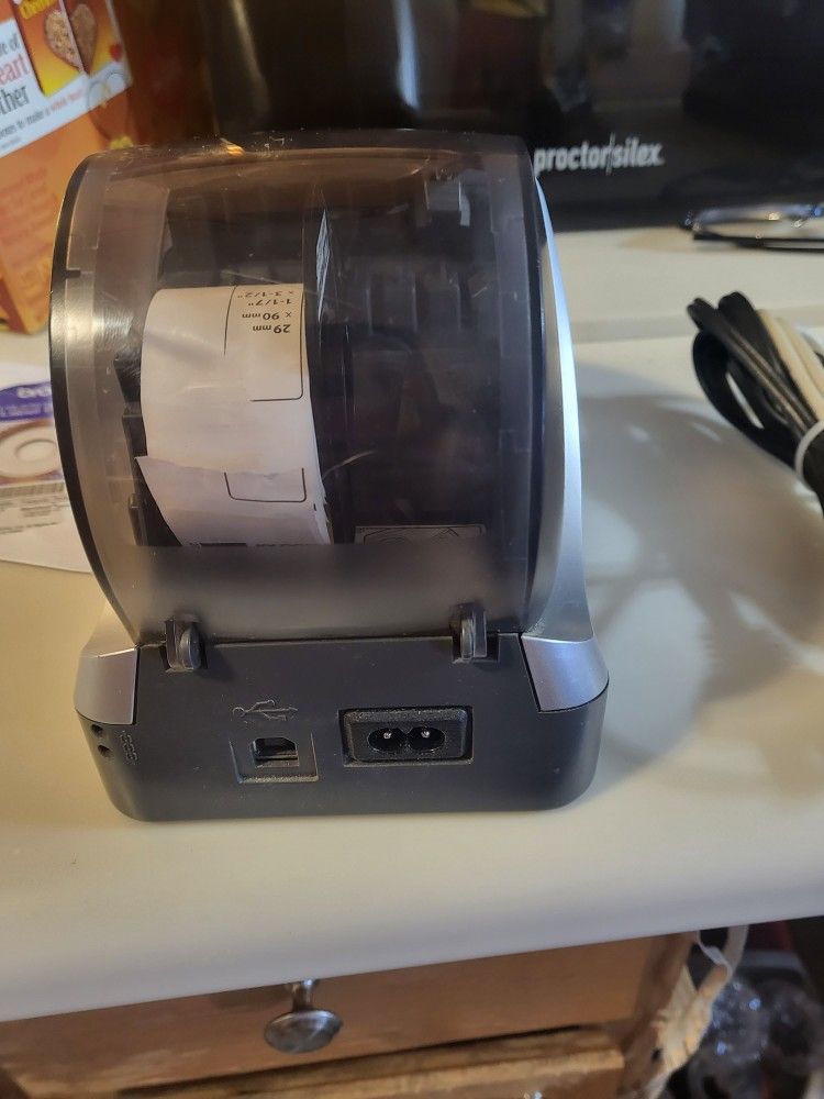 Brother Ql-570 Label Printer - photo 3