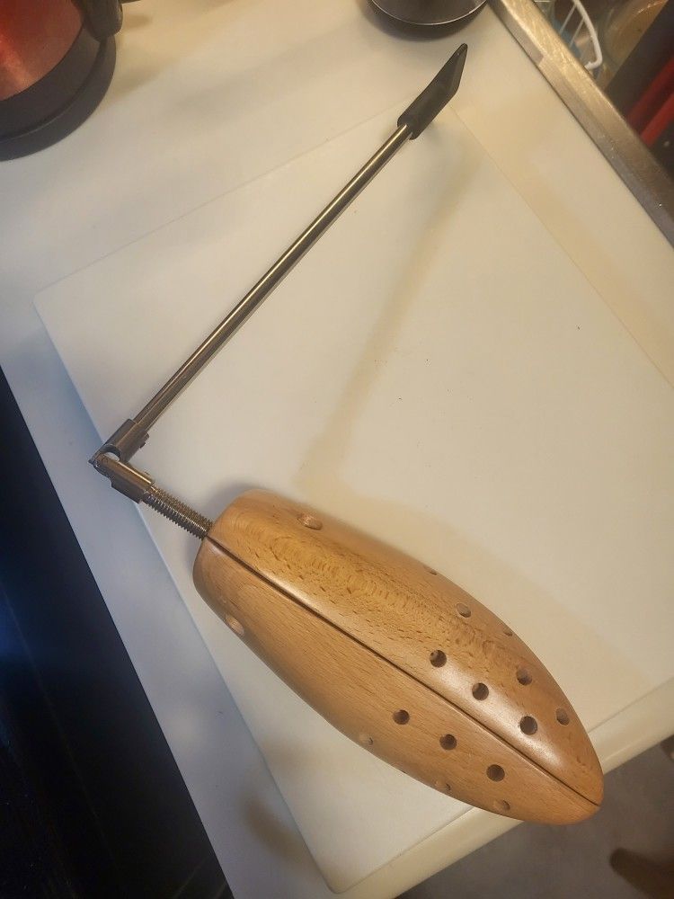 FootFitter Professional Shoe/Boot Stretcher