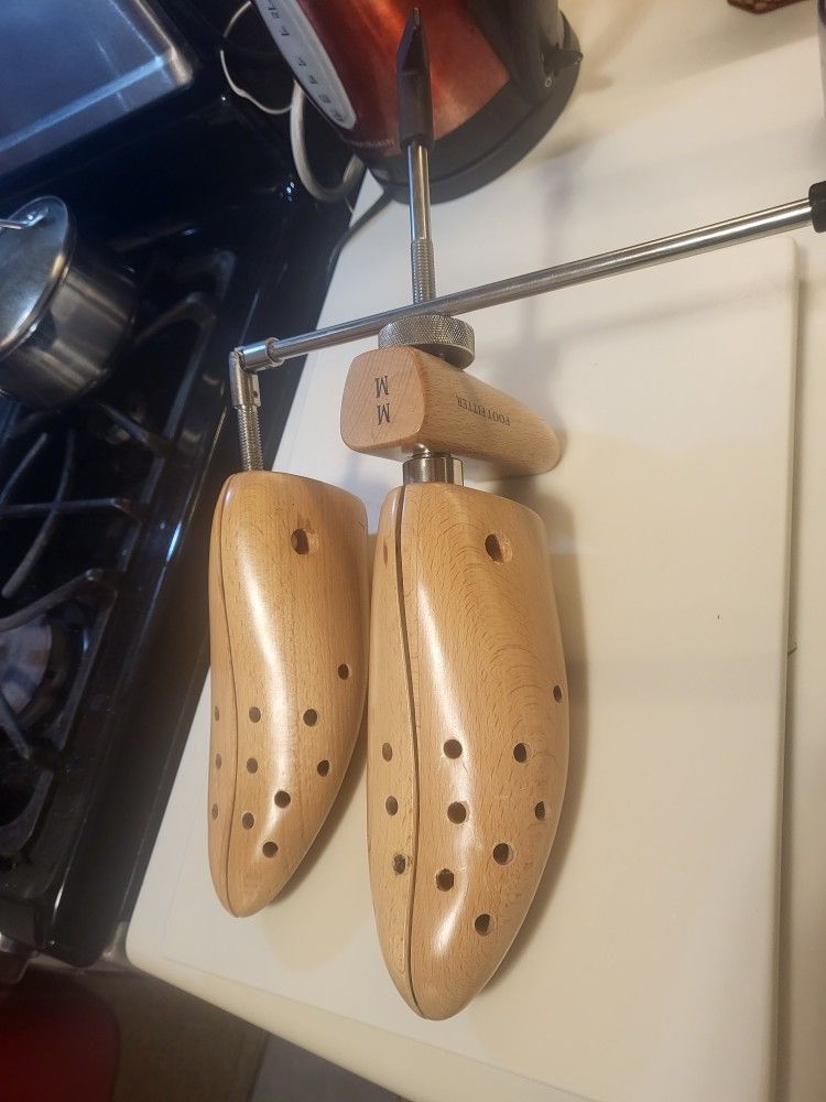 FootFitter Professional Shoe/Boot Stretcher - photo 3