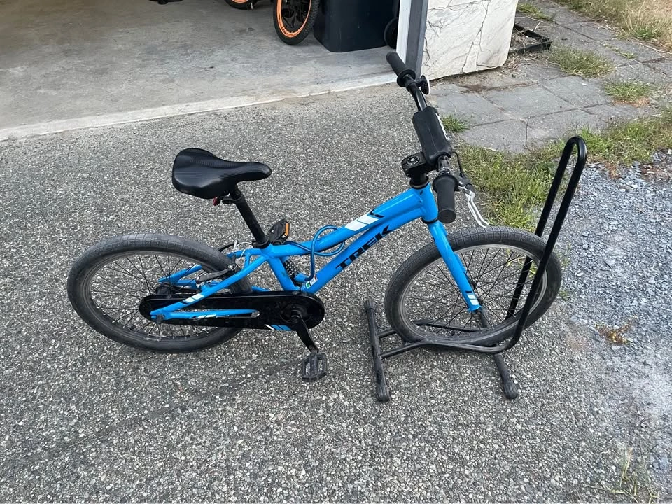 Trek Precaliber Kids' Bike - photo 2