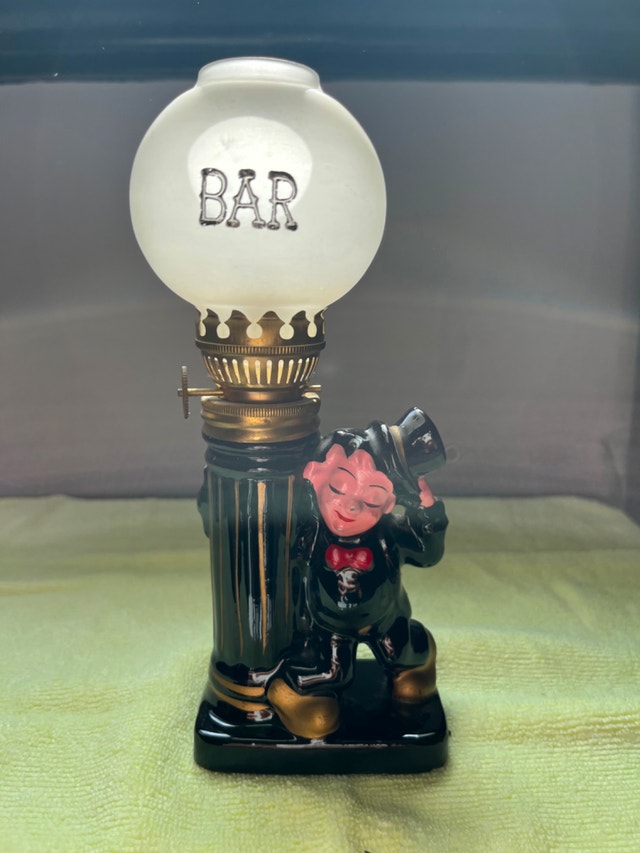 Vintage 1950 Drunk Man On Bar Pole Oil Lamp Made In Japan