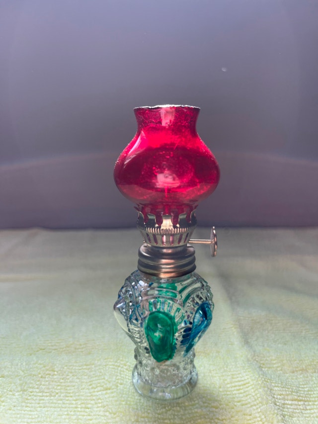 Vintage Miniature Oil Lamp - photo 2