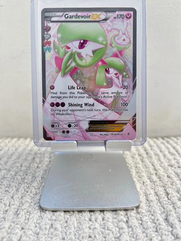 Gardevoir EX (Full Art) | Generations: Radiant Collection (RC30)