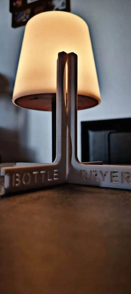 3D Printed Expandable Bottle Dryer