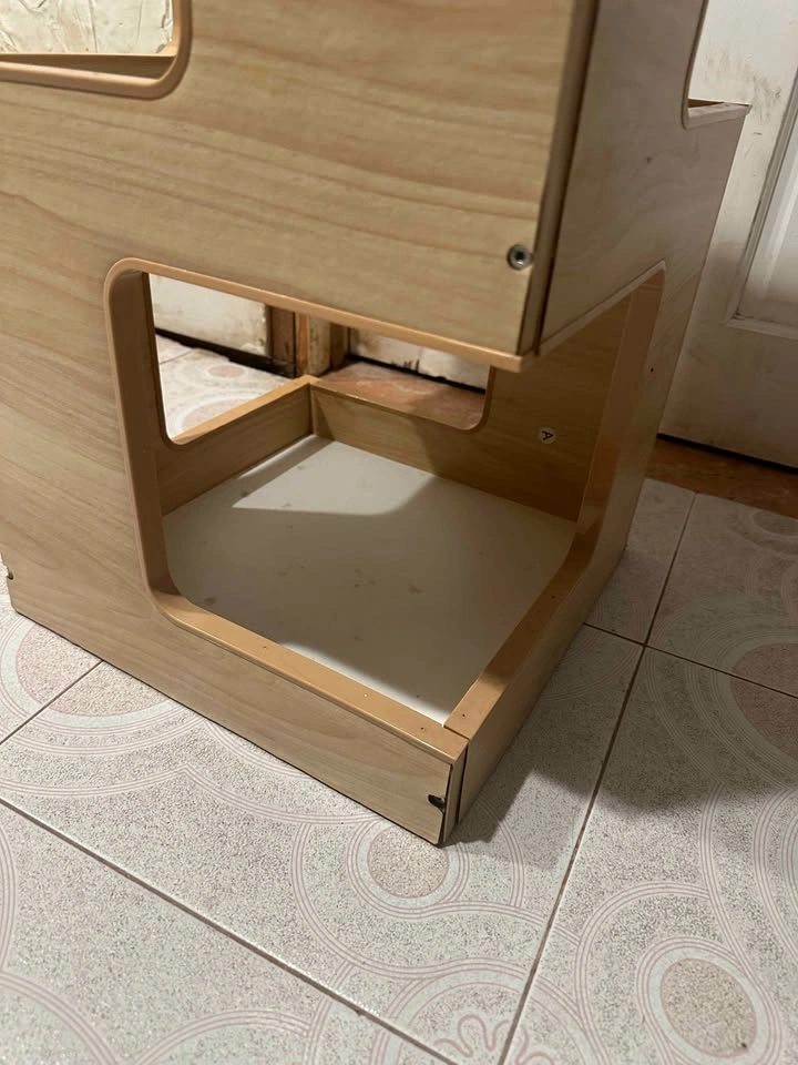 Short Wooden Cat Tower - photo 4