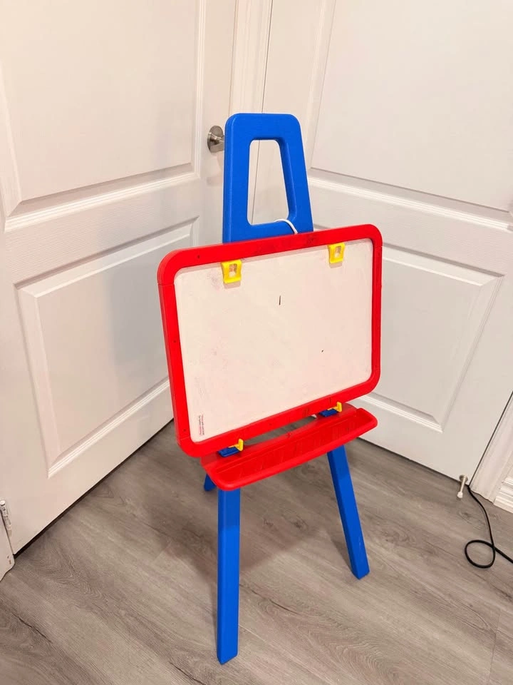 Crayola 3-in-1 Double Easel - photo 2