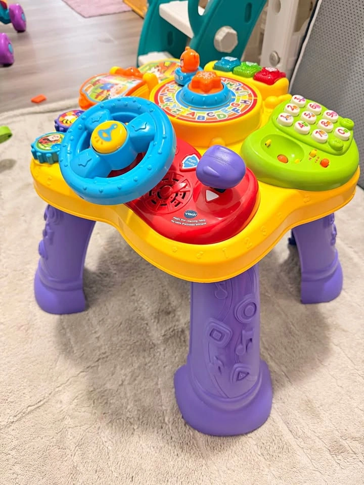 VTech Magic Star Learning Table