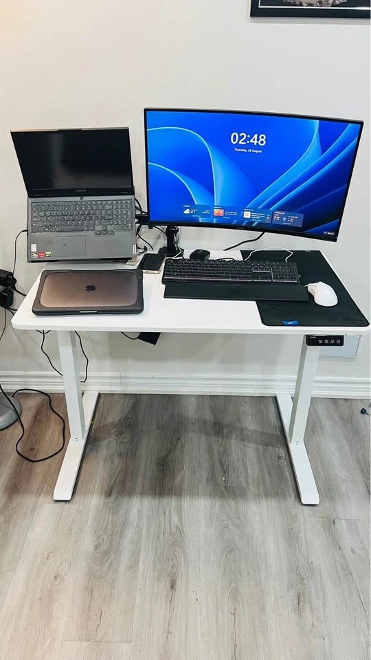 White Electric Standing Desk - photo 2