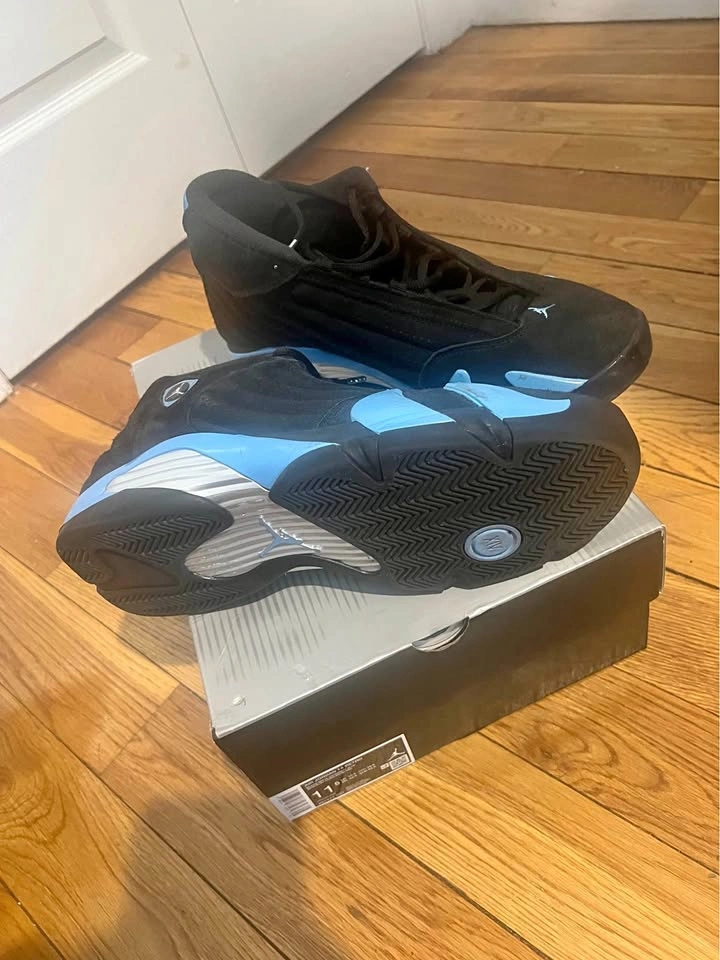 Air Jordan 14 Retro University Blue