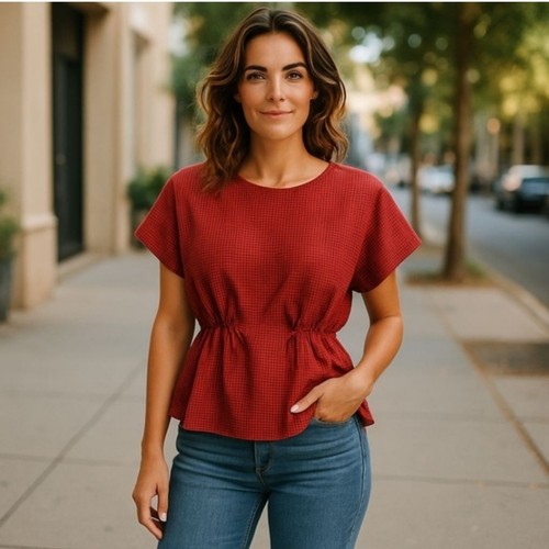 AKRIS Perforated Red Peplum Waist Short Sleeve Top